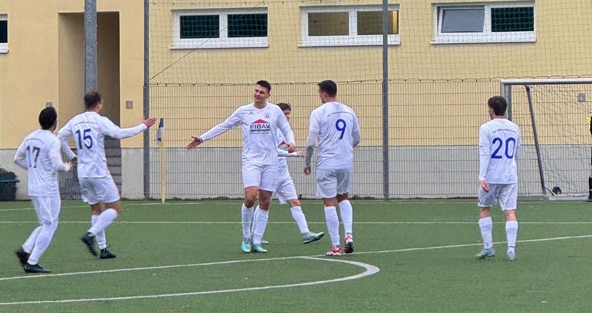 1. Männer (Fußball) spielt erfolgreichsten Stadtoberliga Auftakt der Vereinsgeschichte